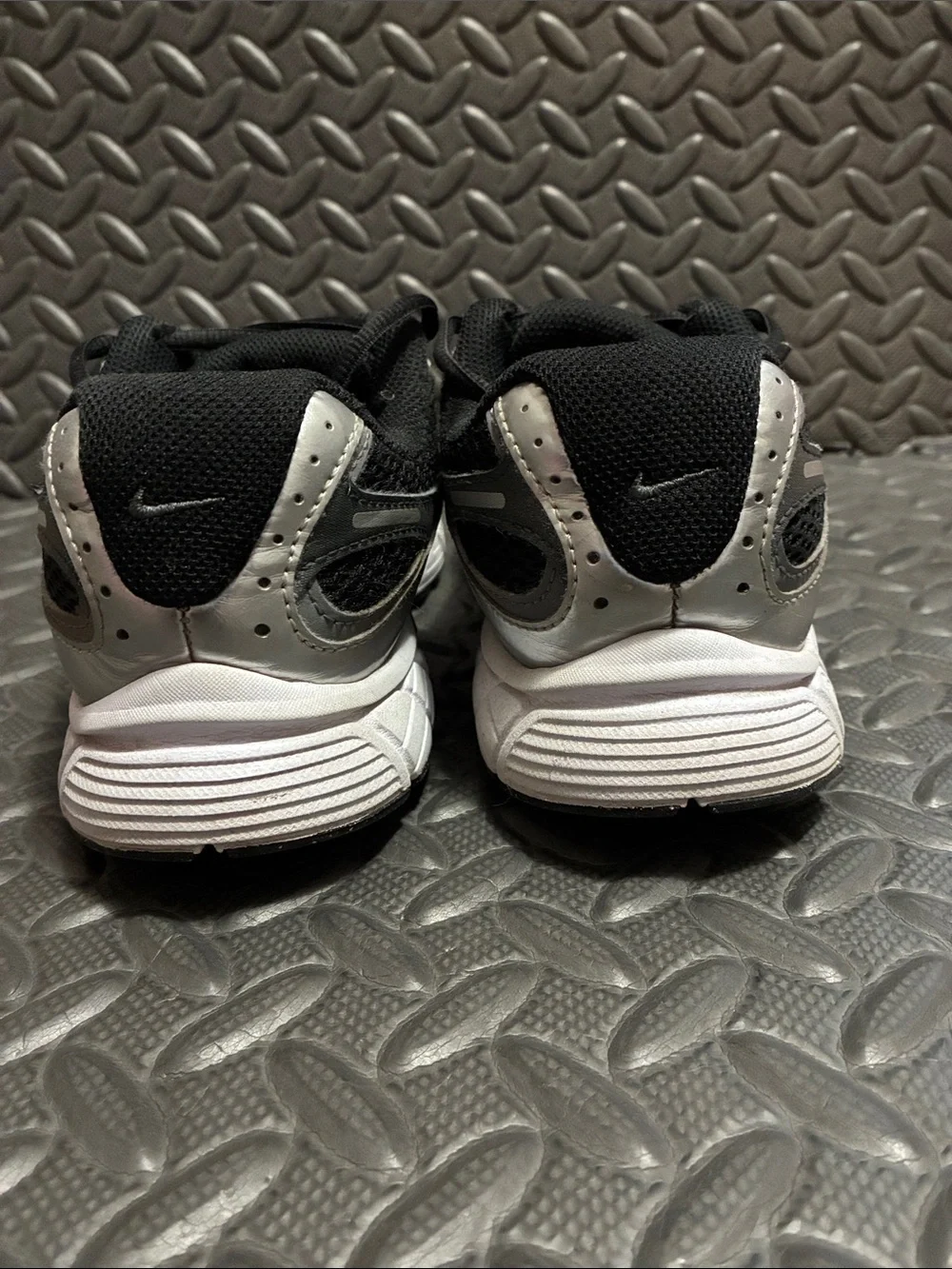 Nike Black and Silver Boys Athletic Sneakers